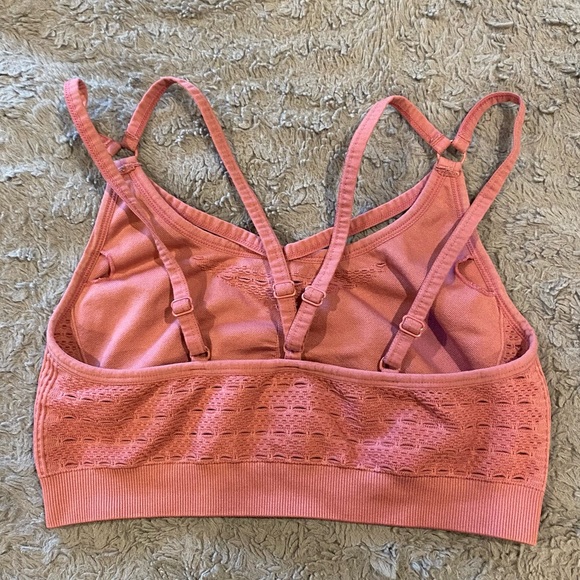 Gymshark Pink Strappy Bra size M like new - Picture 3 of 5